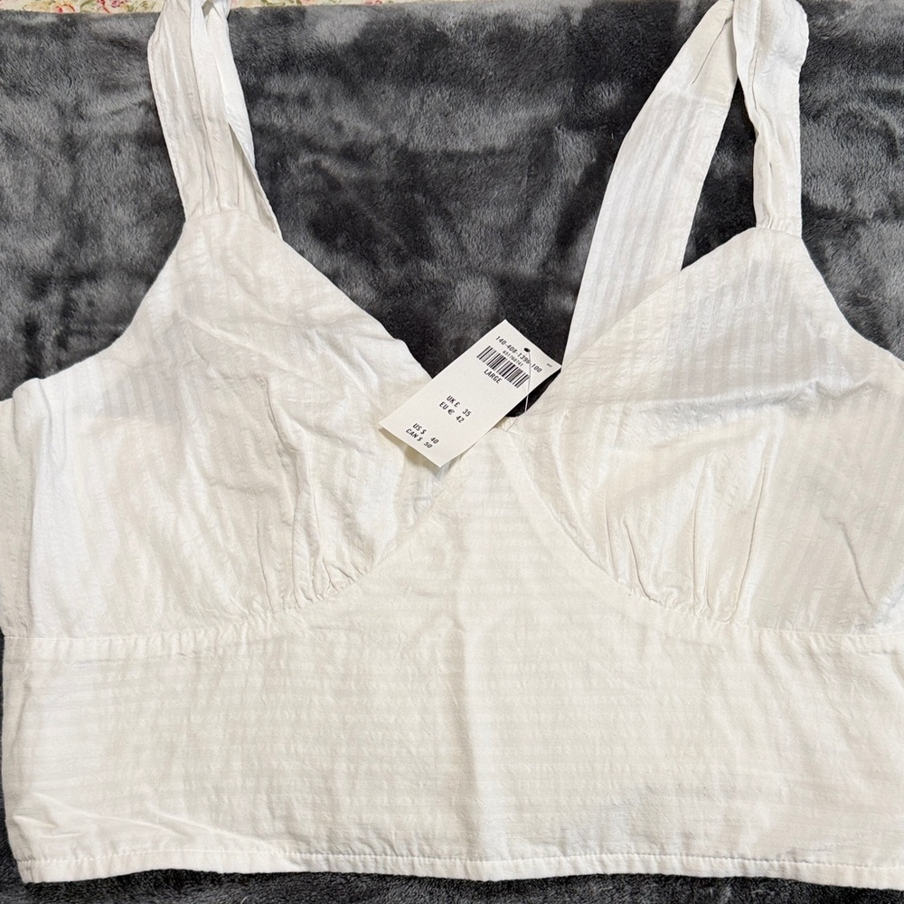 White Cotton Bralette - Women Intimates Crop Top. Size large Abercrombie